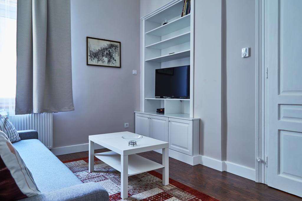 Krakow Old Town 2 Bedroom Royal Apartment Exterior photo